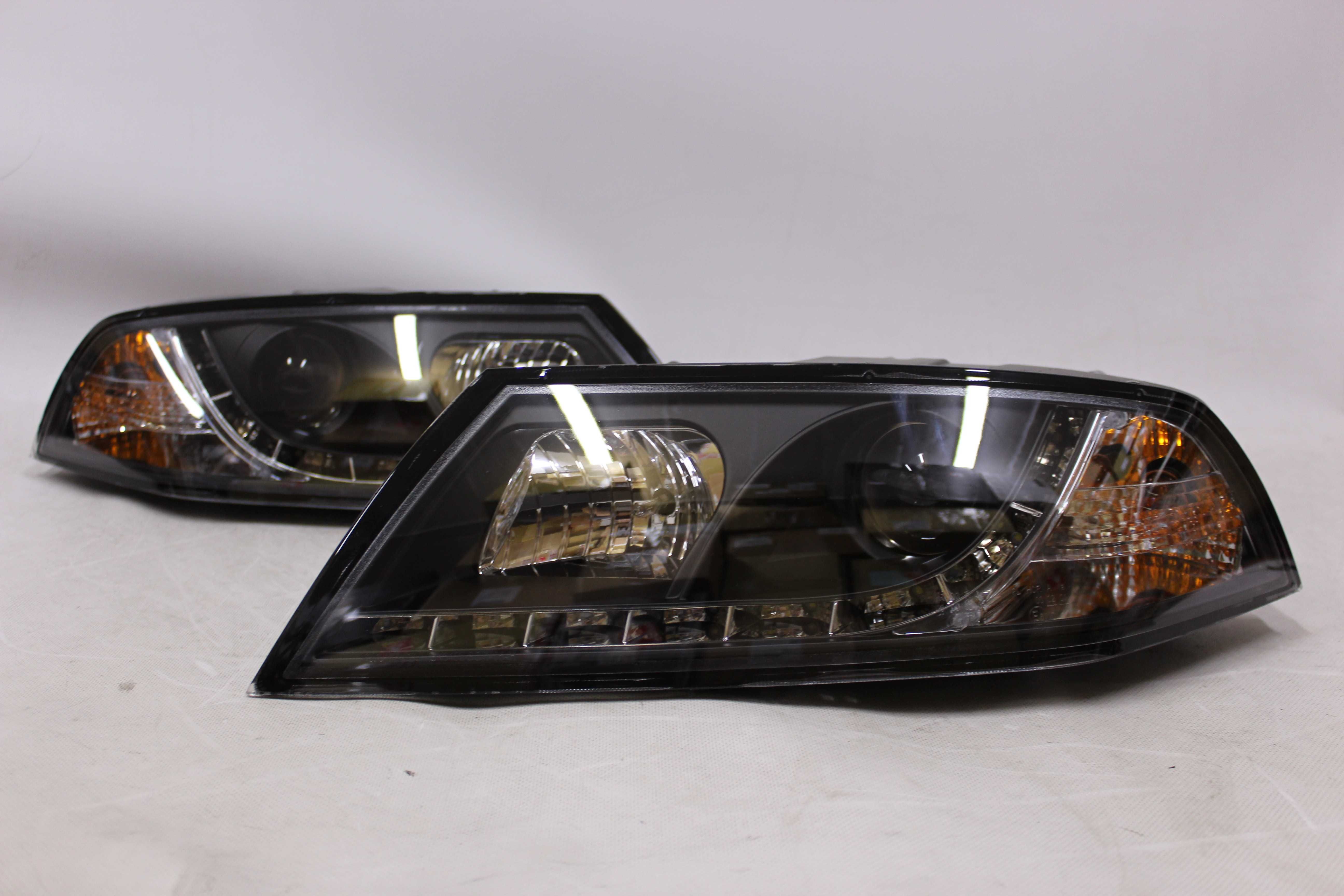 Reflektory lampy przednie przód SKODA OCTAVIA 2 II 04-08 XENON D1S LED