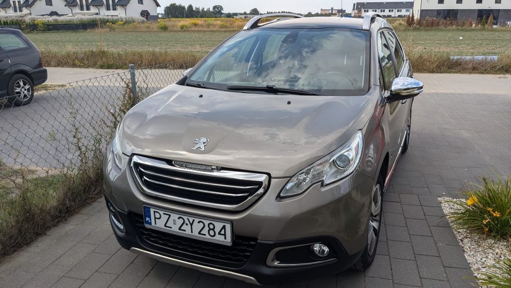Sprzedam Peugeot 2008 rok produkcji 2013