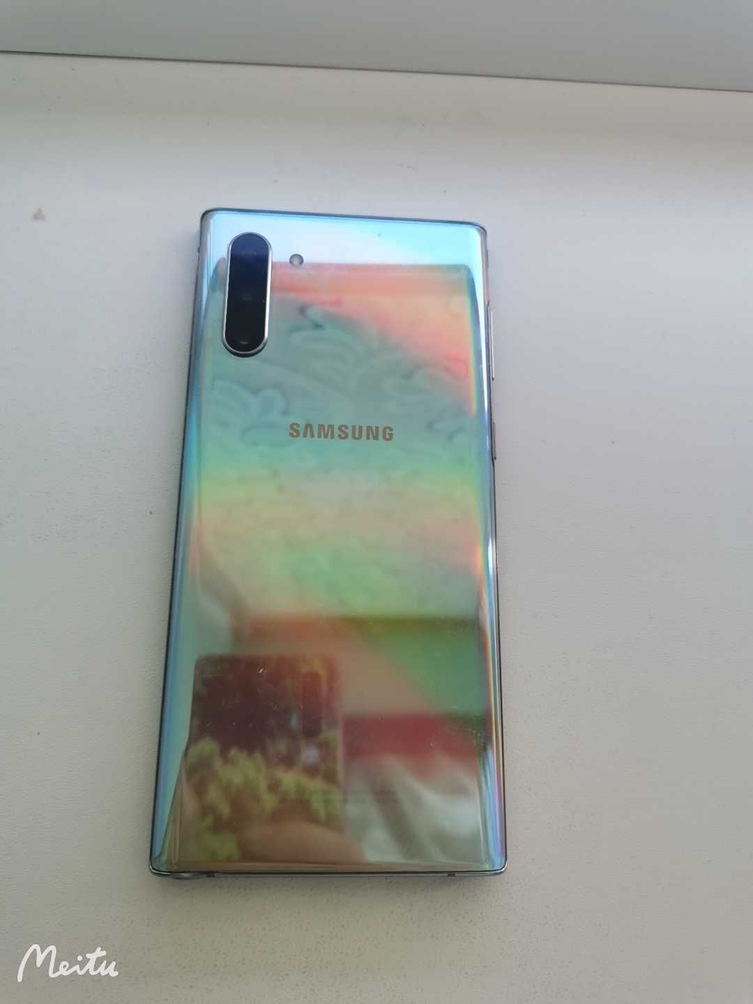 Продам Samsung Note 10