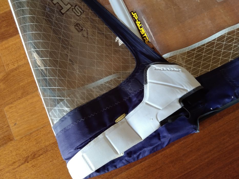 Żagiel Windsurfing JP  8.7 H2. Duży