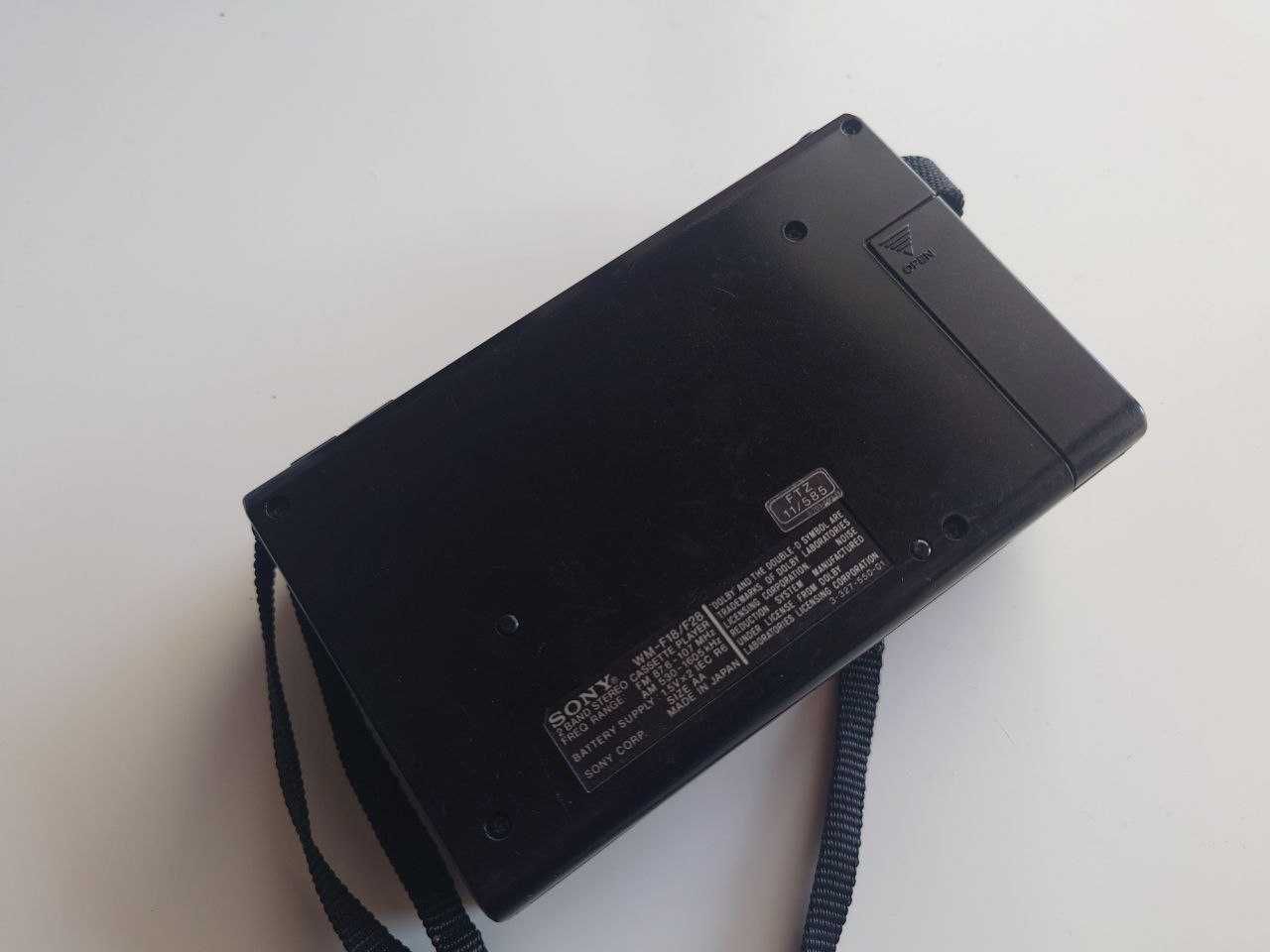 Walkman Sony wm-f18/28 wm-f28 wm-f18 z radiem, autoreverse, dolby b