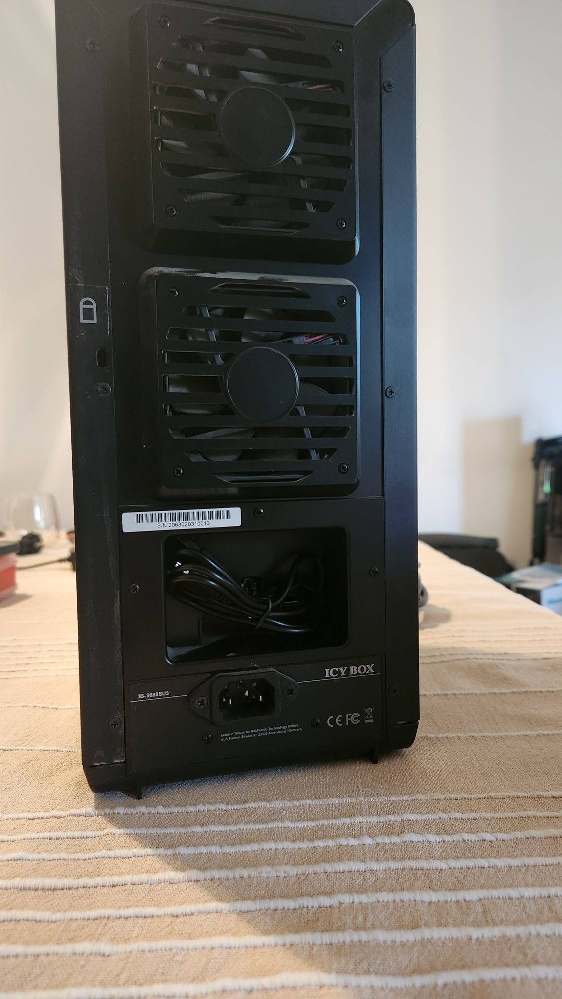 ICY BOX Macierz dyskowa - 8x 3.5" SATA I/II/III z dyskami 38TB