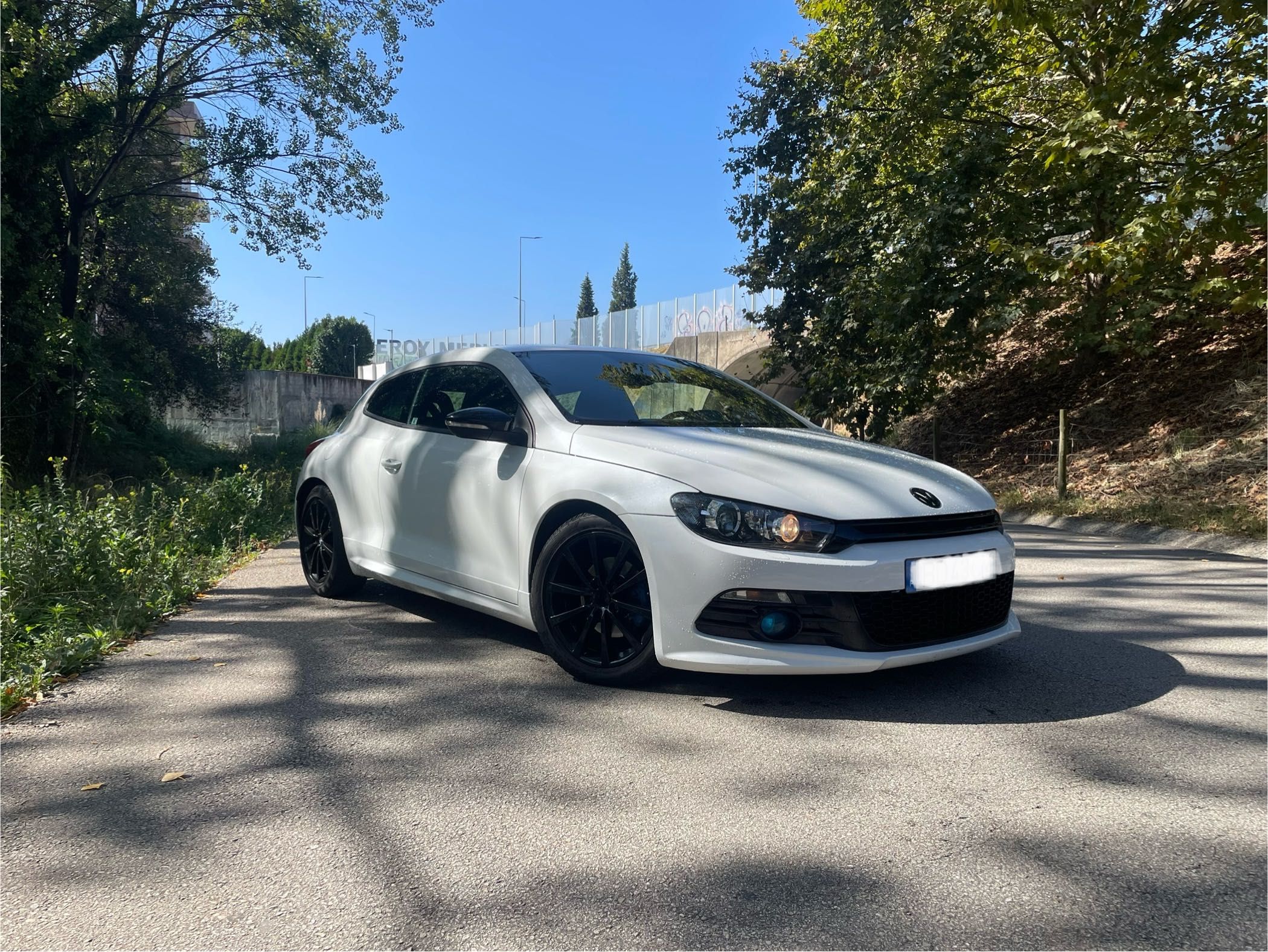 VW Scirocco 2.0 TDI Sport DSG