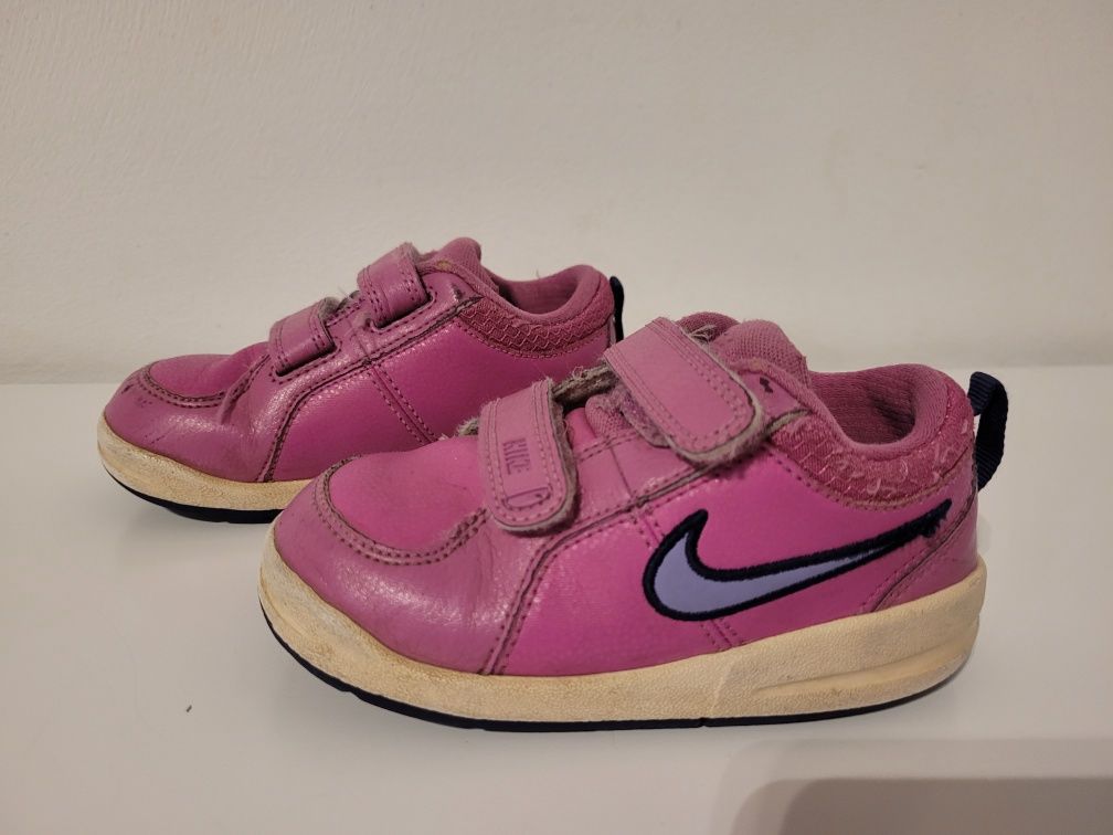 Buty sportowe nike r. 24 różowe sneakersy nike dla dziewczynki r. 24