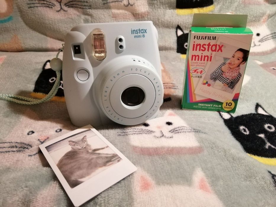 Оренда Fujifilm Instax Mini 8 прокат Polaroid на весілля, дн