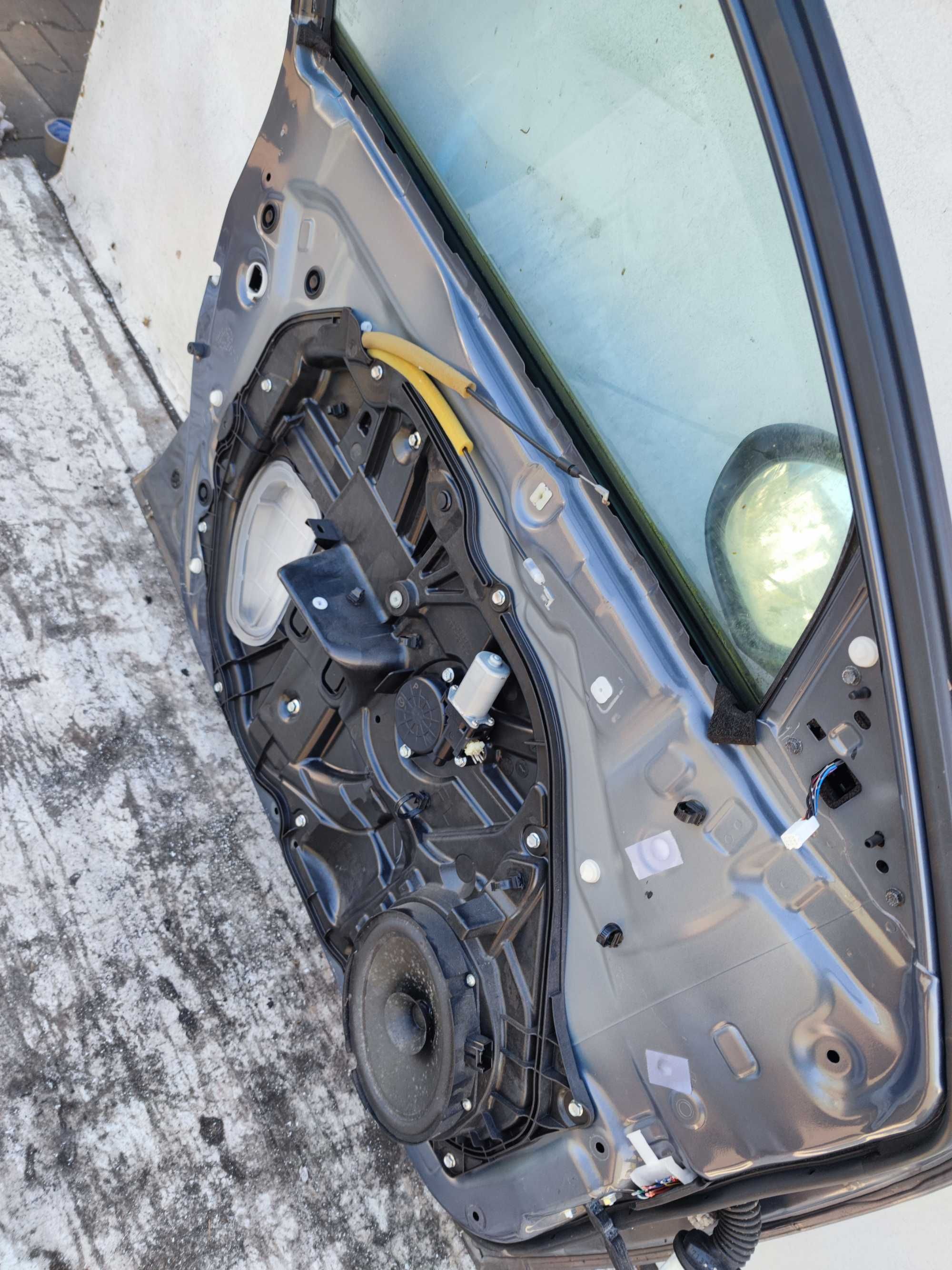 Mazda 6 VI GH Drzwi Lewe Przednie Lewy Przód LP Szare Srebrne