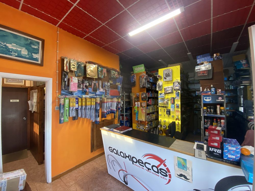 Oficina Automóvel/Armazém