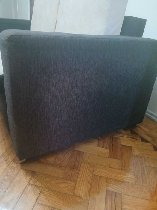 Sofá 2 lugares bem estimado como novo