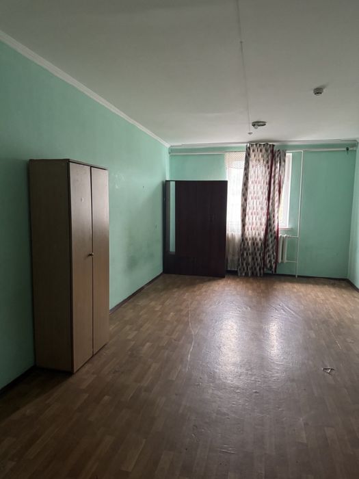 Борщаговская промзона, не жилое здание, 20 соток участок