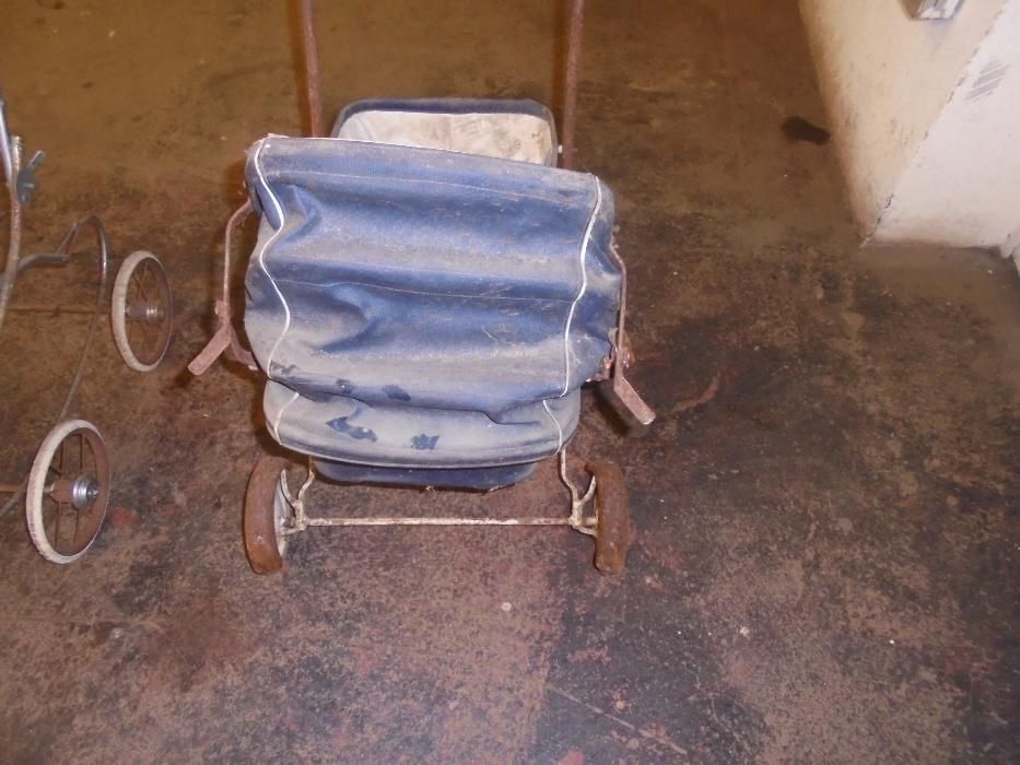 Carrinhos de Bonecas