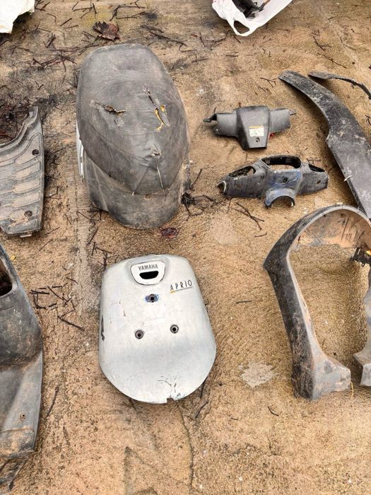 Продам пластик на aprio(априо)