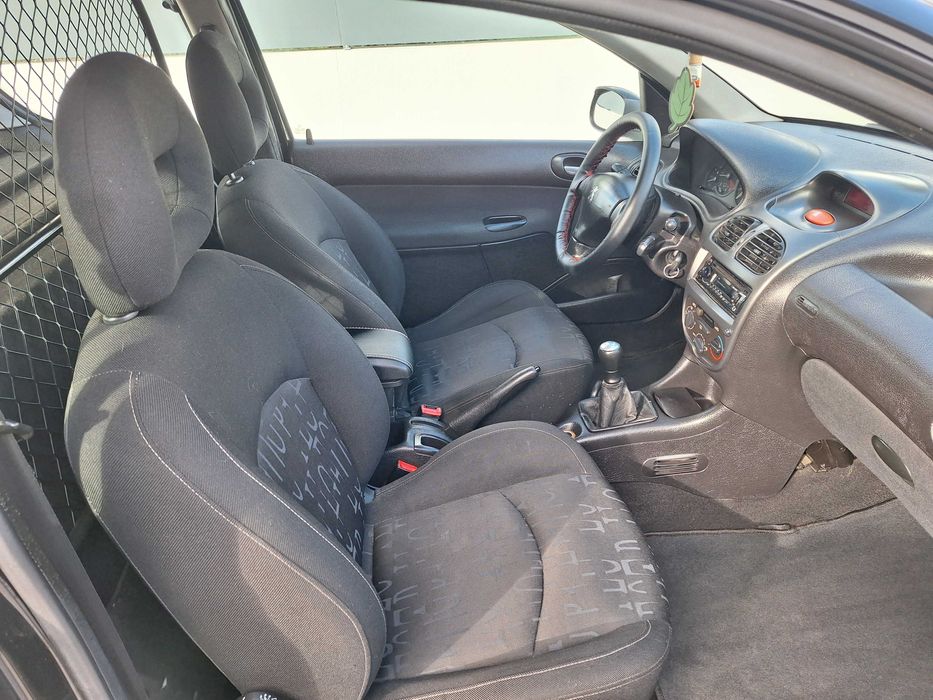 Peugeot 206 HDI Em Bom Estado