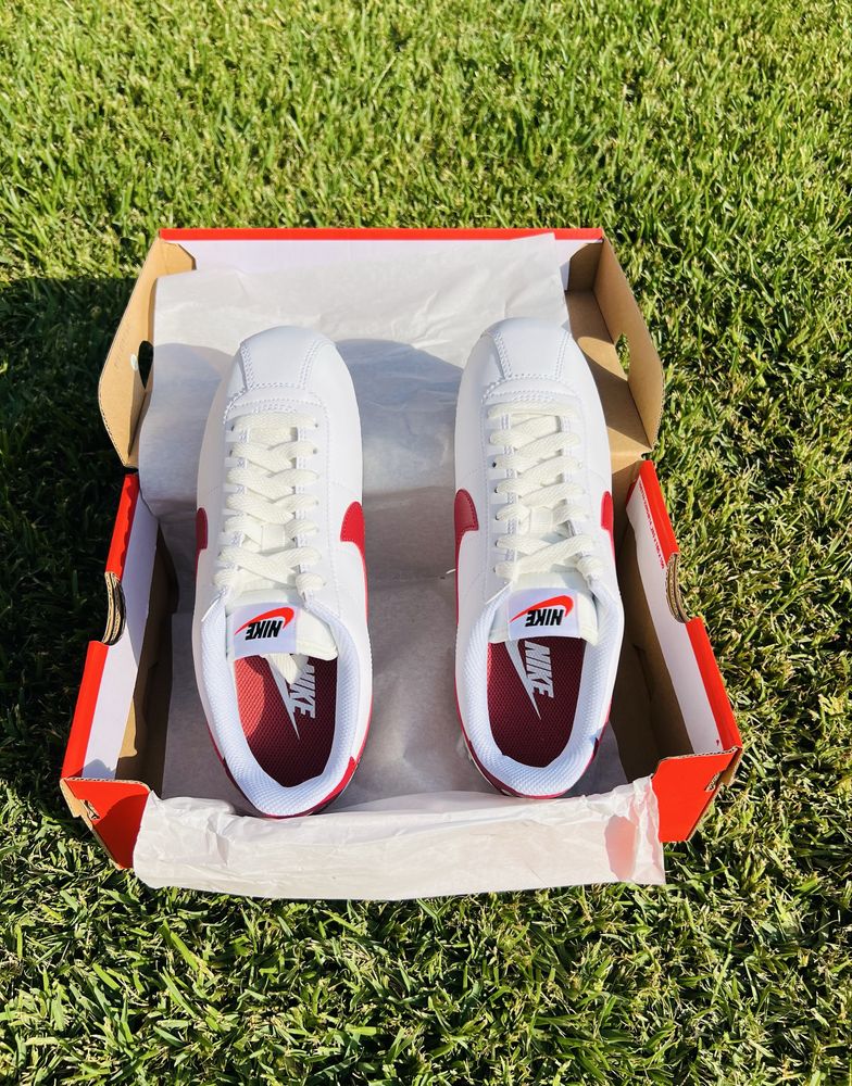 Nike Cortez SE Valentine’s Day