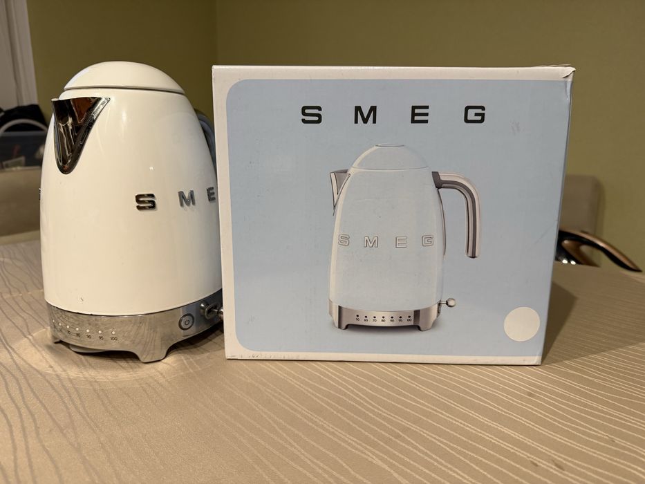 Чайник SMEG KLF04 (оригинал, белый)