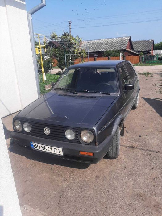 Volkswagen Golf 2