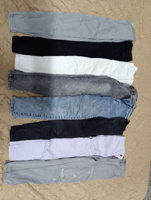 Spodnie jeansowe dziewczęce