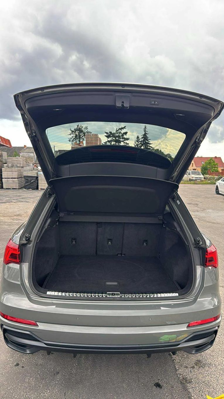 Audi Q3 Audi Q3 S-line 45 TFSI 2021r. 33000 km