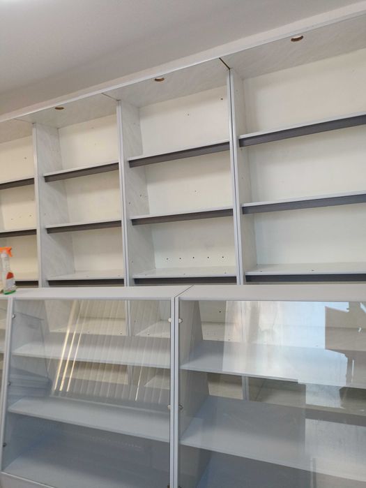 Холодильна вітрина