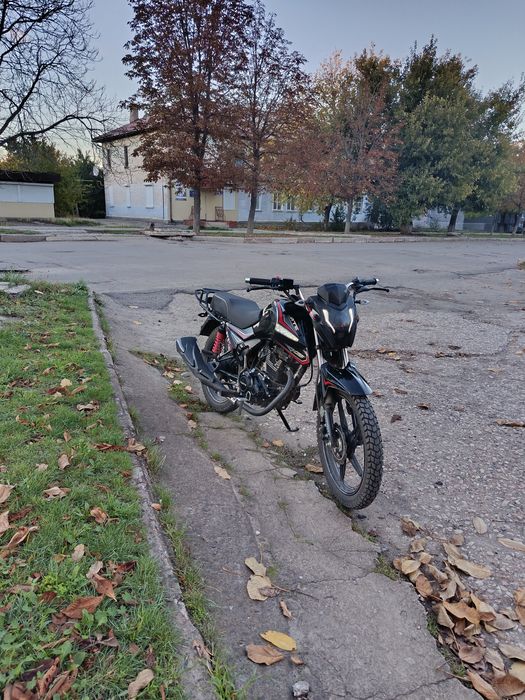 Продам мотоцикл FORTE 200R