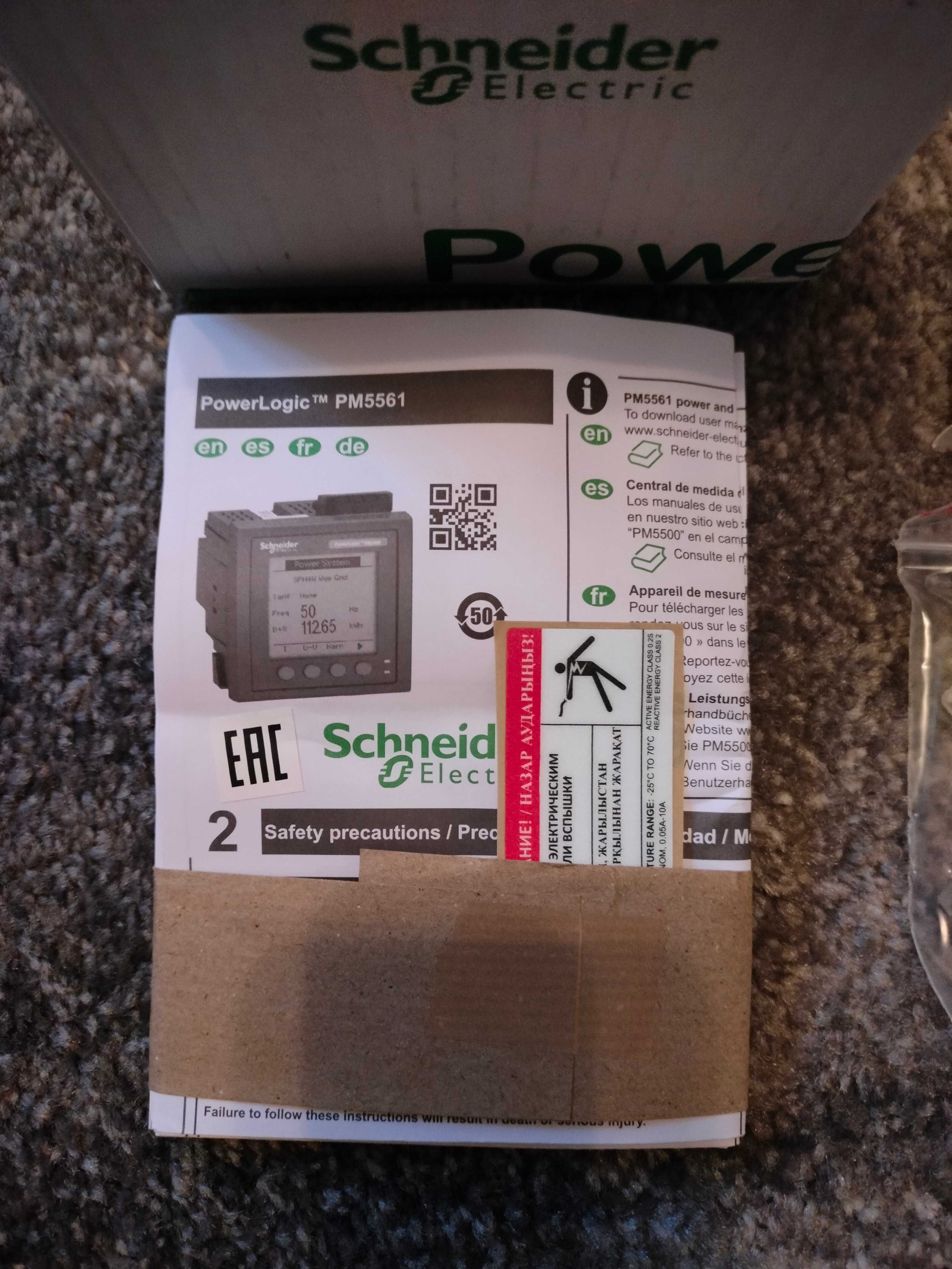Miernik parametrów sieci Schneider Electric