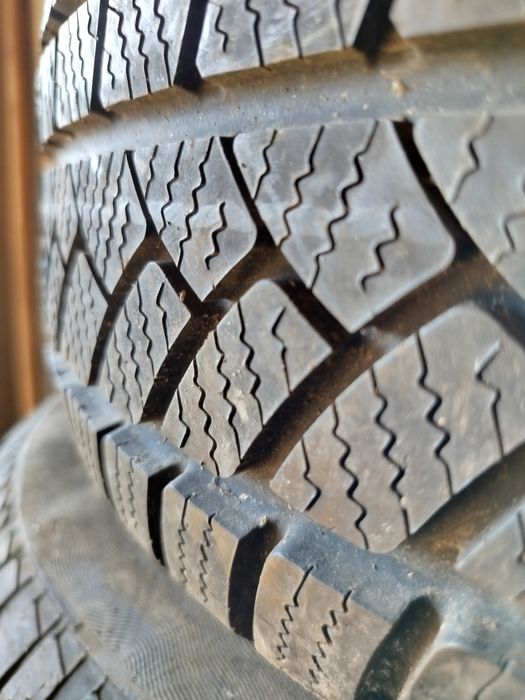 Продам шини бу с Європи в чудовому стані різних розмірів