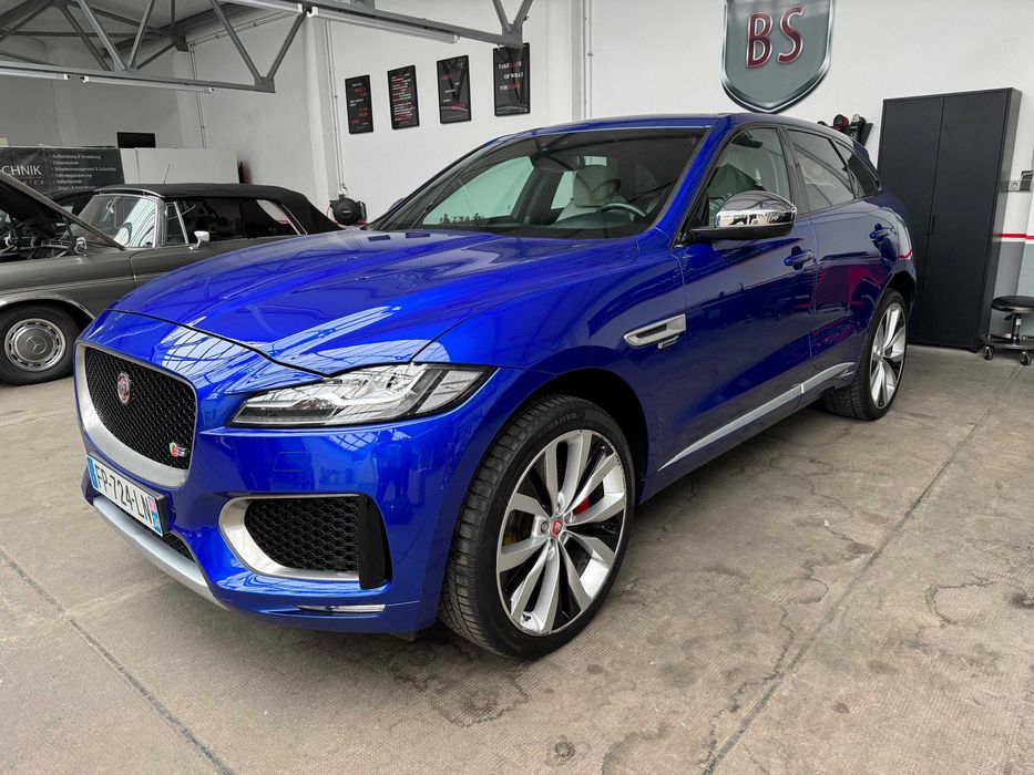 Jaguar F Pace 3.0 V6 Diesel 300 CV