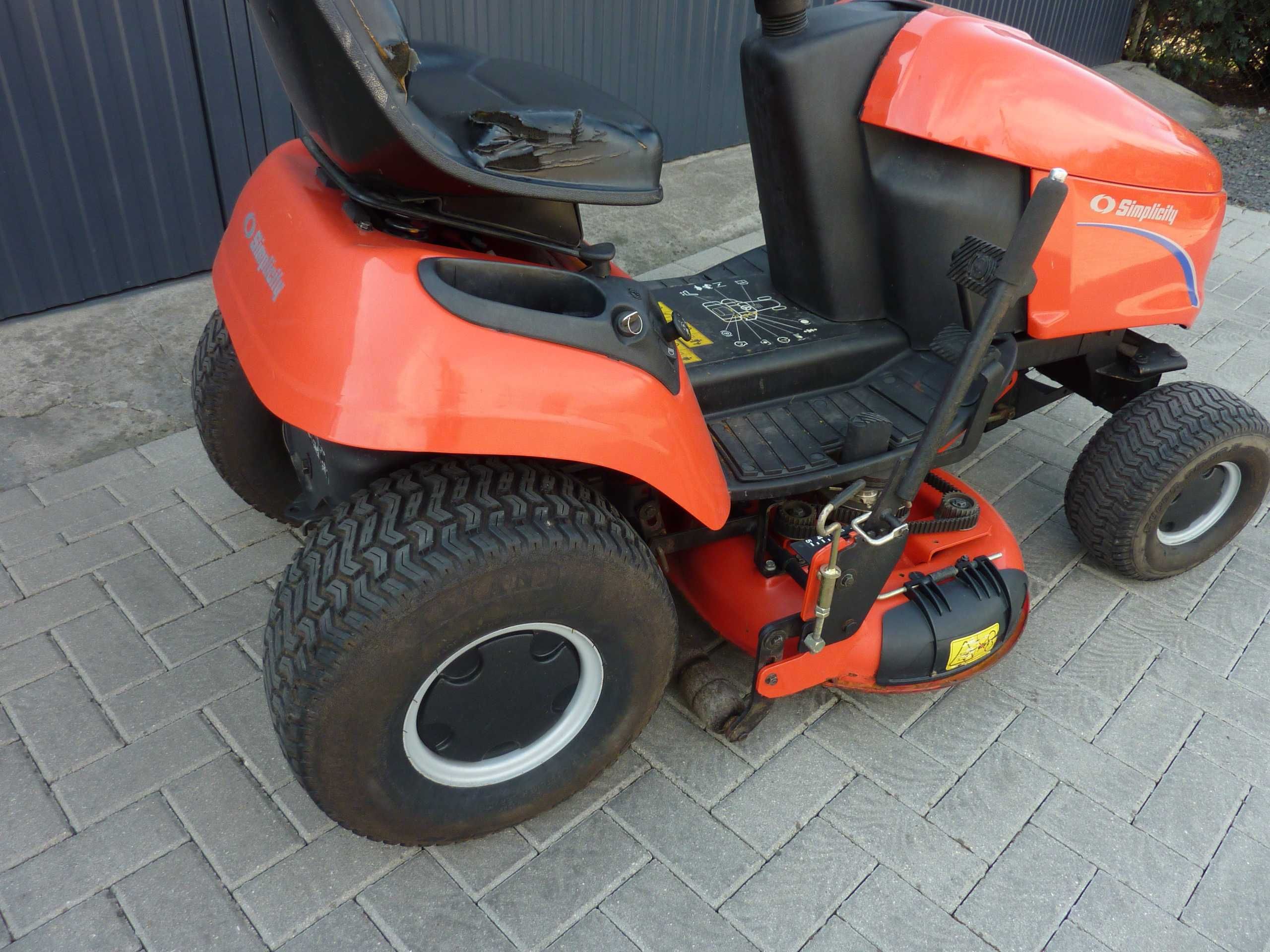 Traktorek  Simplicity Regent 17 Hydro- pompa oleju