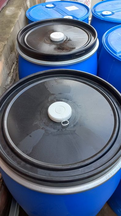 Продам бочки 180-200-220литров