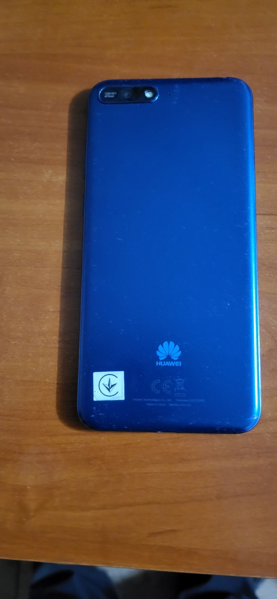 Sprzedam telefon Huawei y6