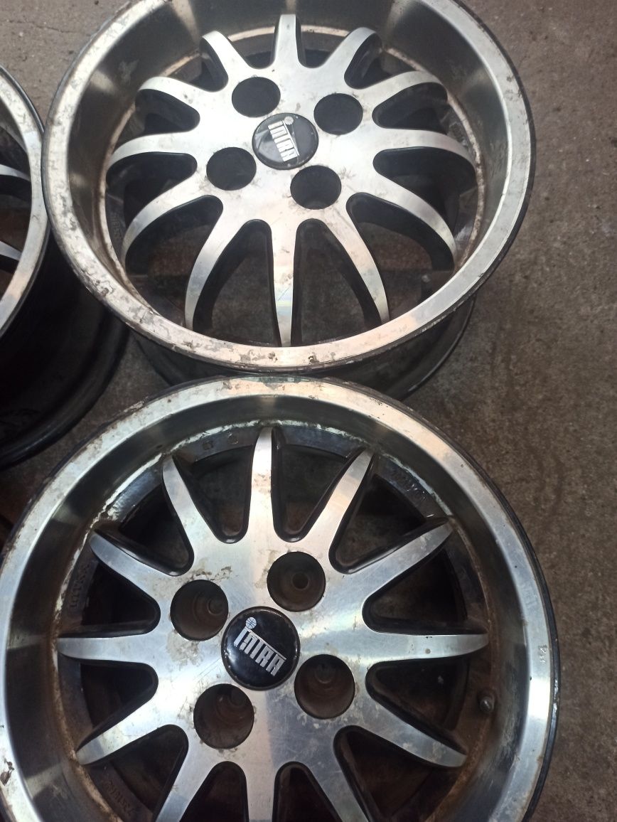Felgi aluminiowe Intar 4x100 7J15H2 ET 38 4sztuki