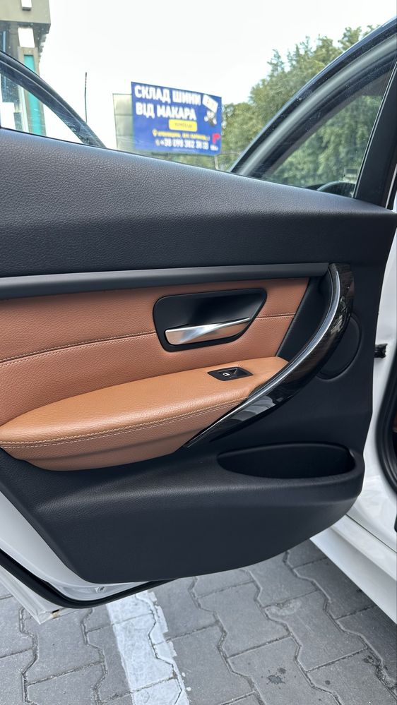Bmw F30 335 комплектація Luxury