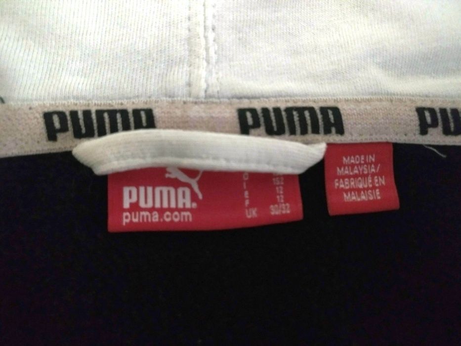 SweatShirt Preta Puma com Capuz forrado e fecho de correr. 12 anos