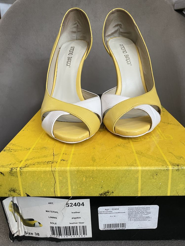 Туфлі  Antonio Biaggi жіночі, шкіряні 38 розмір