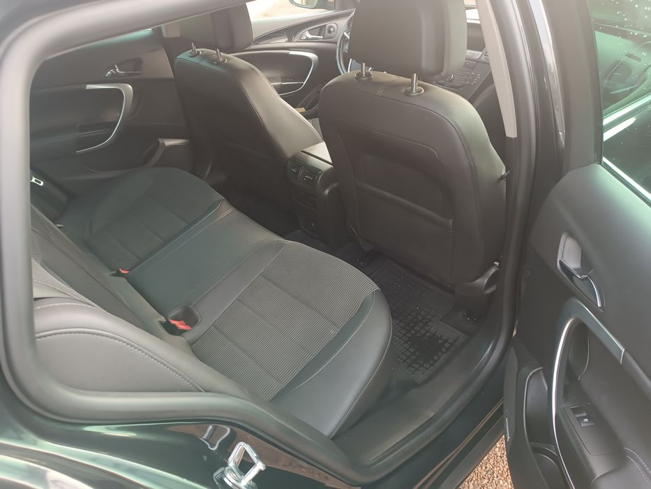 Opel Insignia Kombi 2010r 2.0CDTI 160 KM