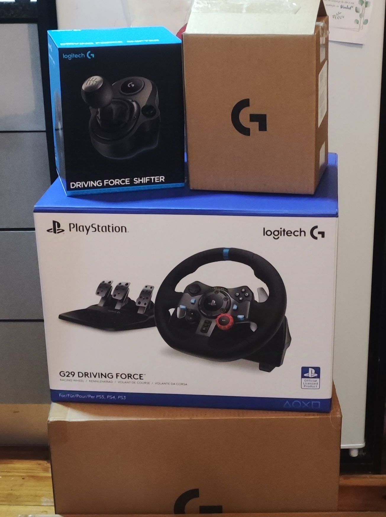 Volante Logitech G29 e suporte