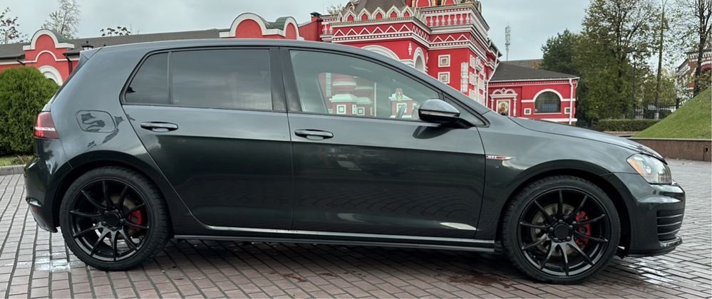 Продам Volkswagen Golf GTI 2014 2.0 Механика