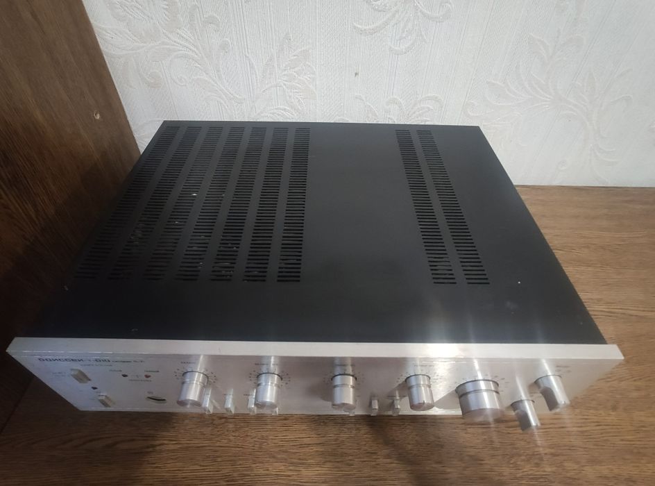 Продам усилитель Одисей  0-10