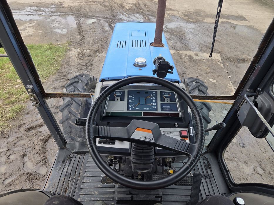 ISEKI T825F 1999рік 4×4