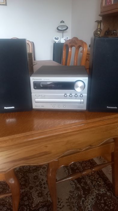 Wieża Panasonic z kolumnami SA-PM22