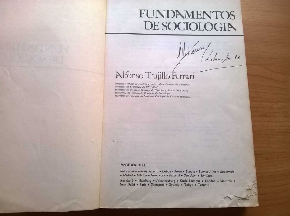 Fundamentos de Sociologia - Alfonso Trujillo Ferrari (portes grátis)