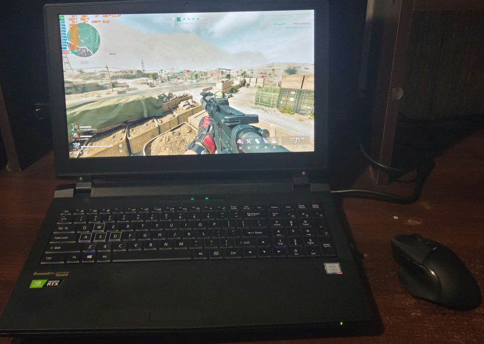 Clevo 15.6 165hz i7 9th  (rtx 2070 super 8gb) mxm