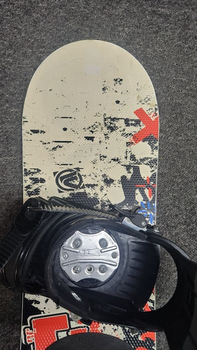 Deska snowboardowa FLOW rhythm 110 cm + wiązanie IC S/M