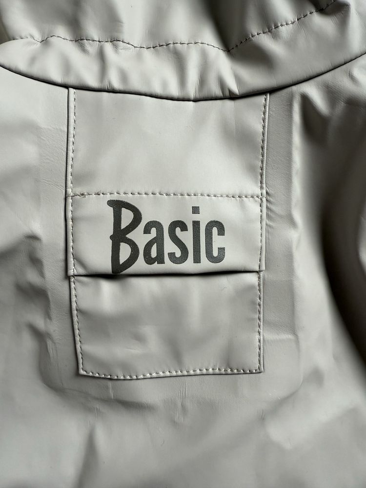 Płaszcz Basic 25cm
