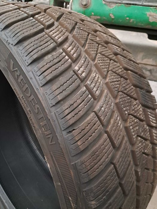 2X Vredestein Wintrac Pro 255/35 R20