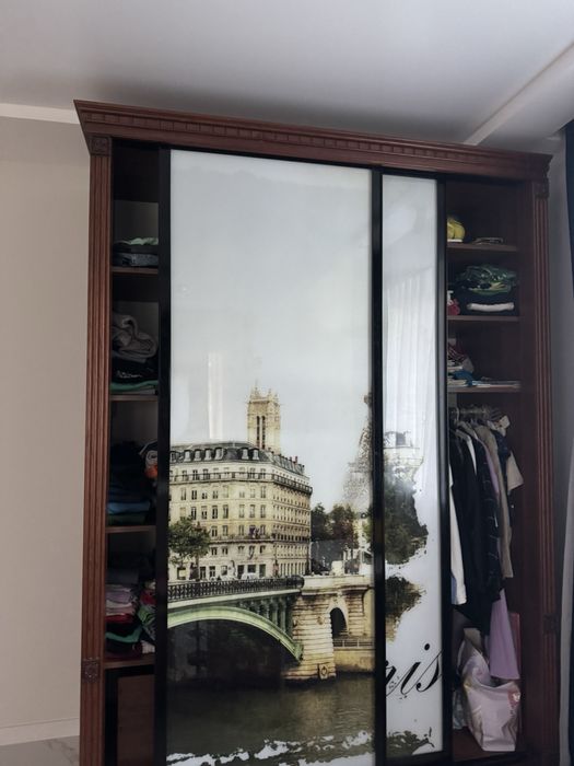 Продам дубову шафу