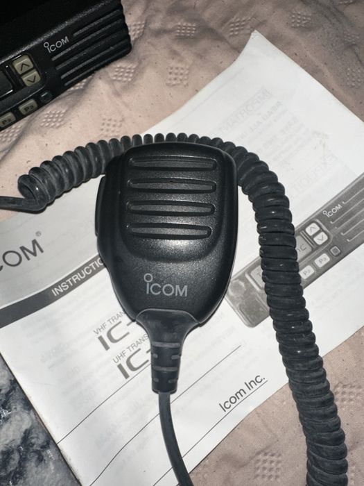 Комплект радіостанції Icom IC-F110S