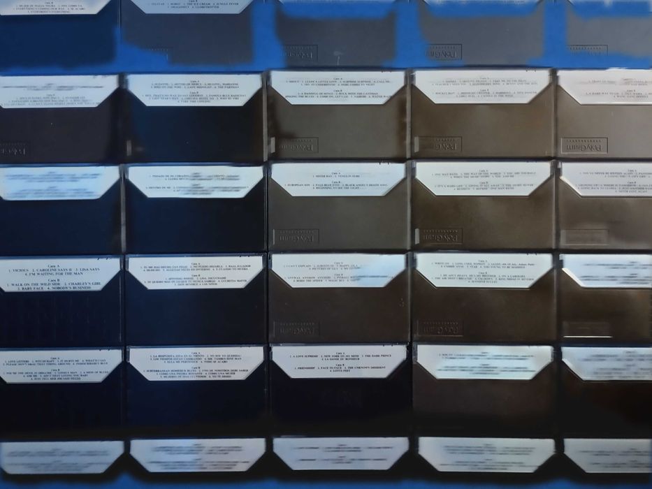 colecção 100 cassetes audio a "História da música Rock"