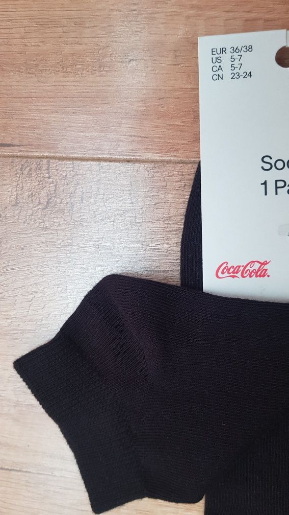 H&M skarpetki logo Coca Cola 35-38 czarne stopki