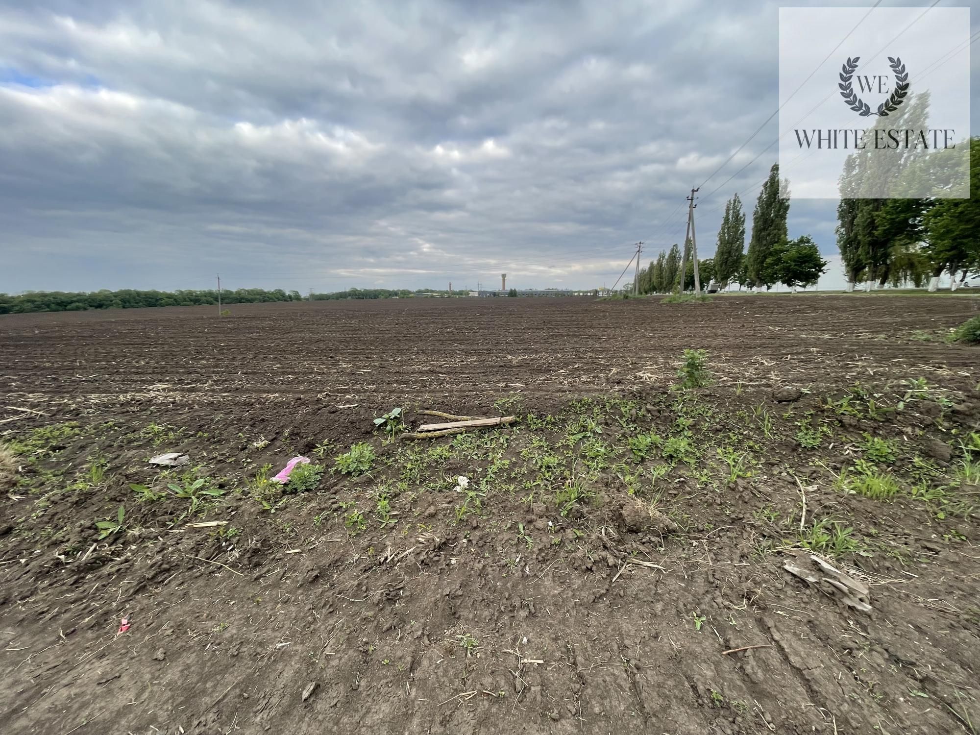Оренда ділянки біля дороги с. Острів