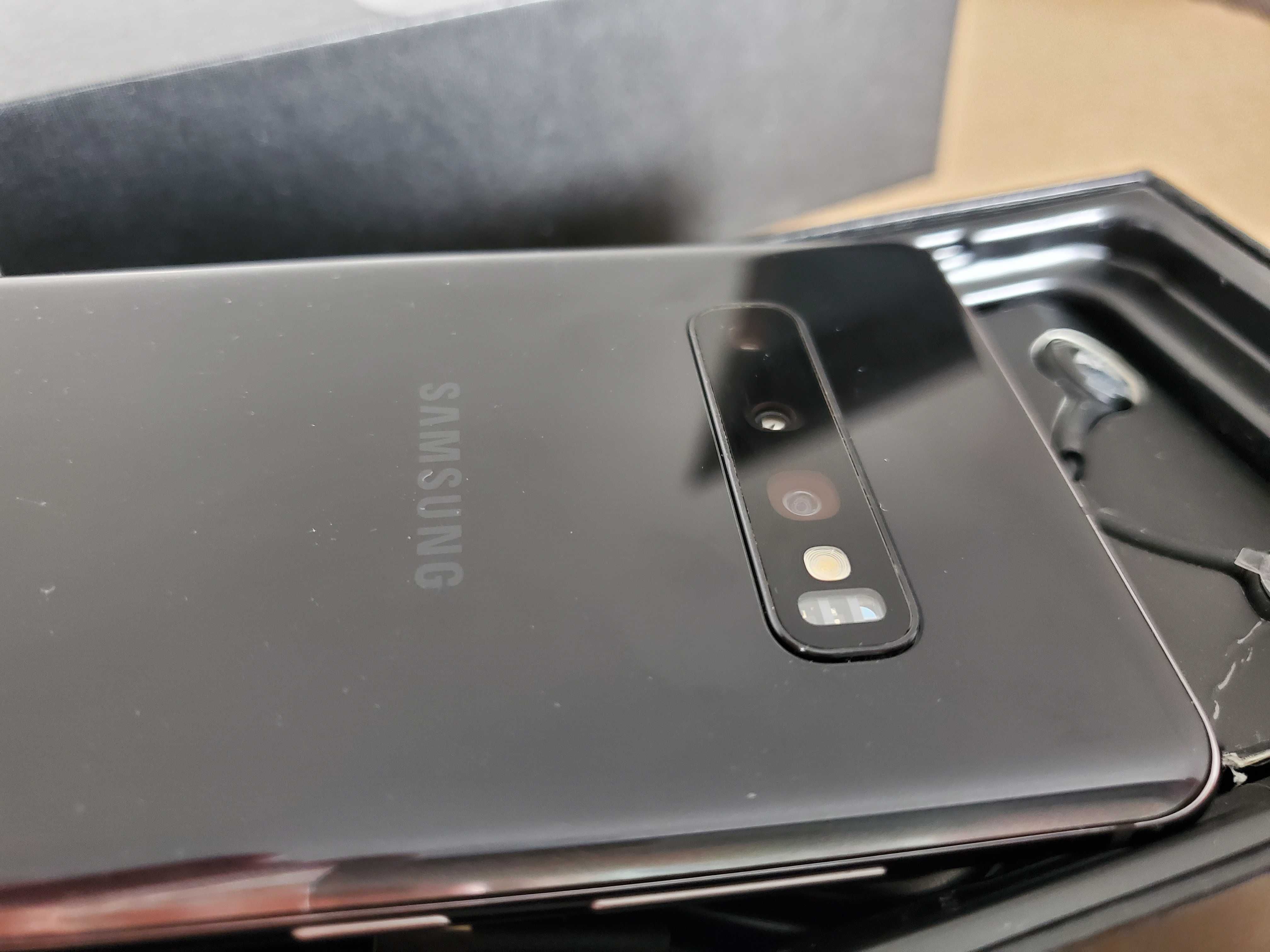Samsung Galaxy S10 Plus 8/128 GB Black SM-G975F/DS